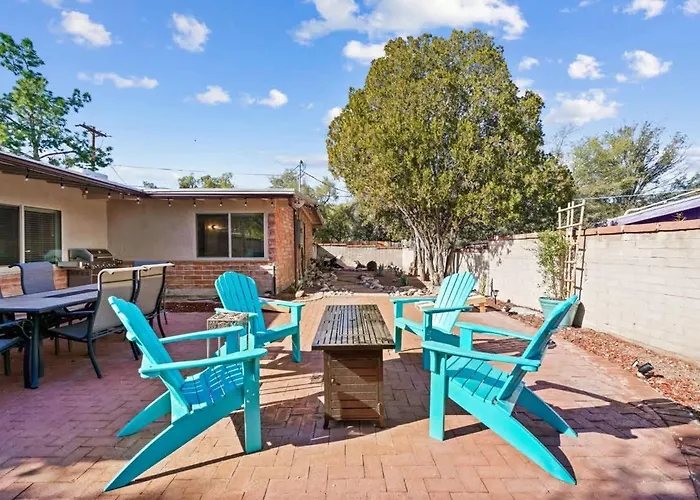 Spacious Family Getaway-pet Friendly * Tucson