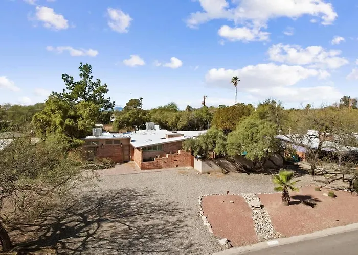 Holiday home Spacious Family Getaway-pet Friendly Tucson